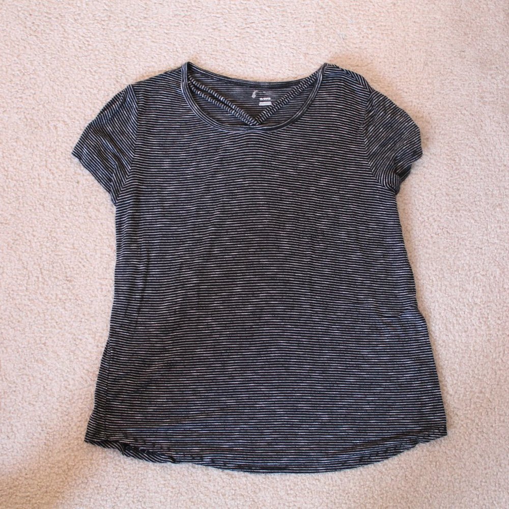 Girls black and white stripped t-shirt